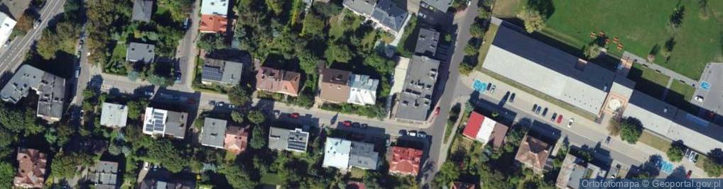 Zdjęcie satelitarne Garczyńskiego Stefana ul.