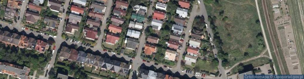 Zdjęcie satelitarne Giżyckiego Kamila ul.