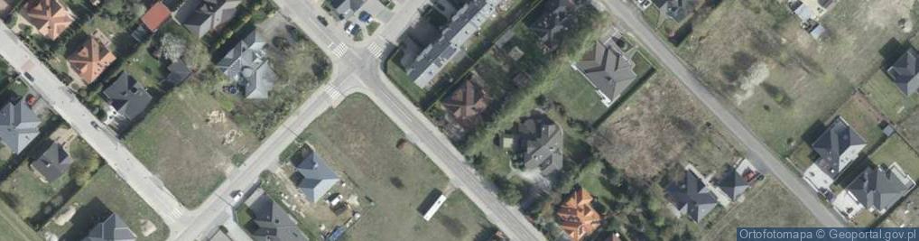 Zdjęcie satelitarne Handlowa ul.