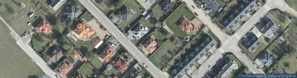 Zdjęcie satelitarne Handlowa ul.