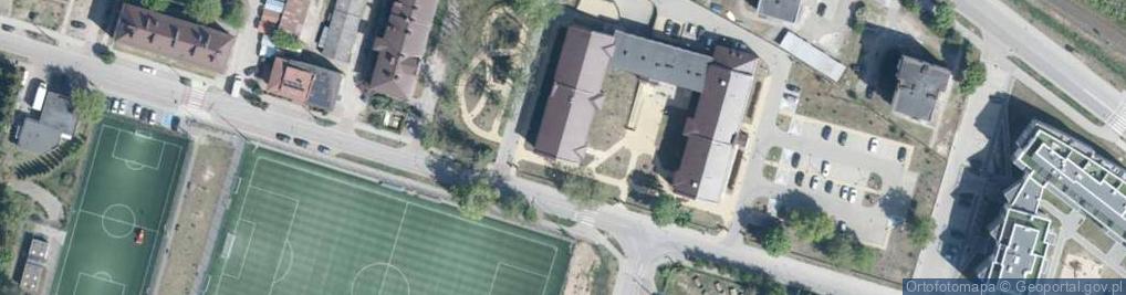 Zdjęcie satelitarne I Pułku Ułanów Krechowieckich ul.