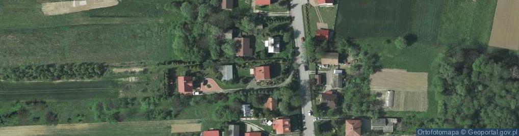 Zdjęcie satelitarne Iwanowice Dworskie ul.