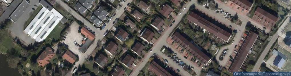 Zdjęcie satelitarne Kanadyjska ul.