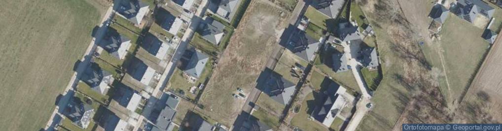 Zdjęcie satelitarne Kamińskiego Bronisława, mjr. ul.