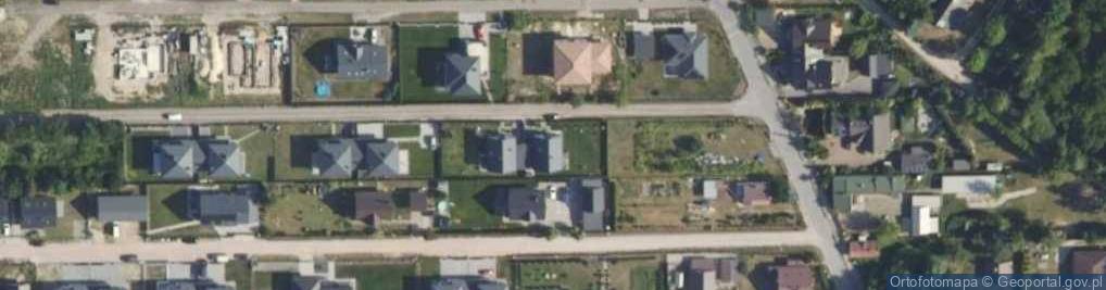 Zdjęcie satelitarne Karmazynowa ul.