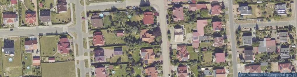 Zdjęcie satelitarne Kiszmanowicza L. ul.