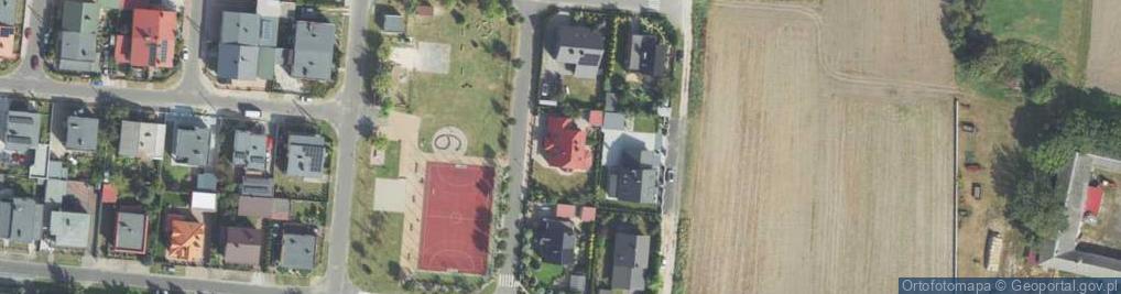 Zdjęcie satelitarne Kisielewskiego-Kisiela Stefana ul.