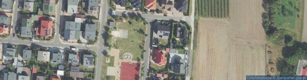 Zdjęcie satelitarne Kisielewskiego-Kisiela Stefana ul.