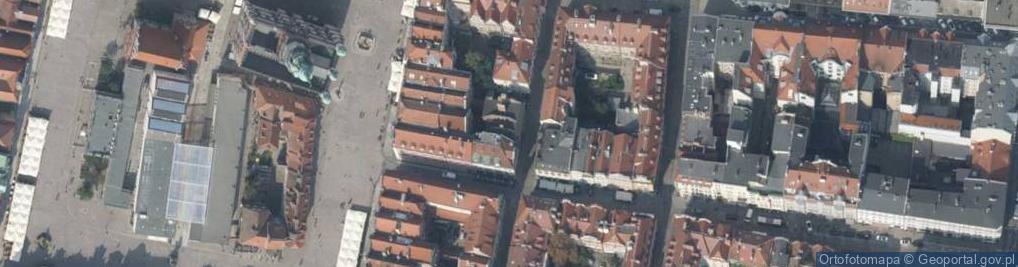 Zdjęcie satelitarne Klasztorna ul.
