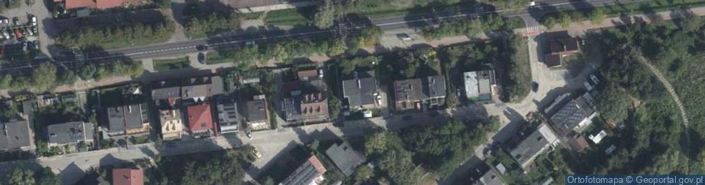Zdjęcie satelitarne Komandorska ul.