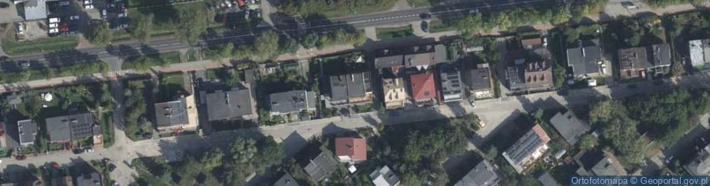 Zdjęcie satelitarne Komandorska ul.