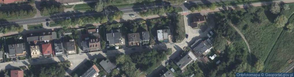 Zdjęcie satelitarne Komandorska ul.