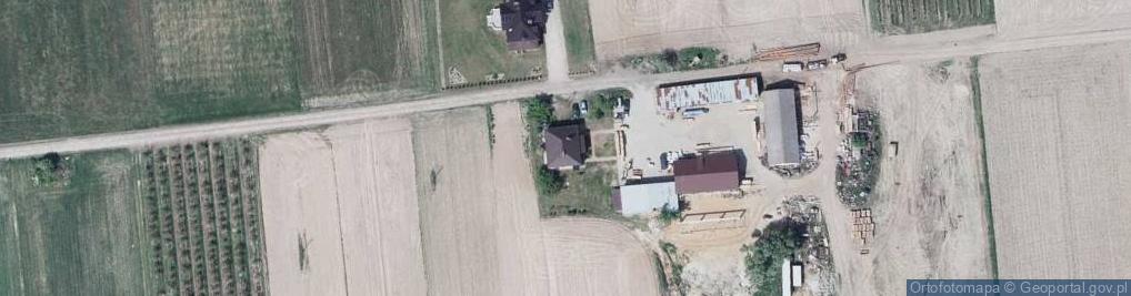 Zdjęcie satelitarne Komarno-Kolonia ul.