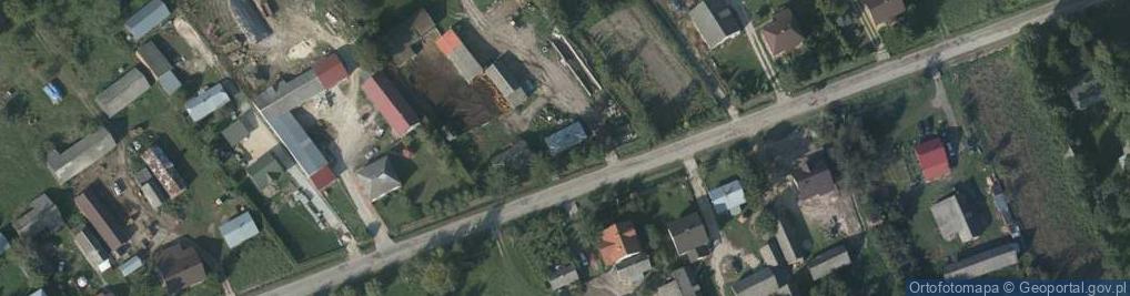 Zdjęcie satelitarne Komarów-Wieś ul.