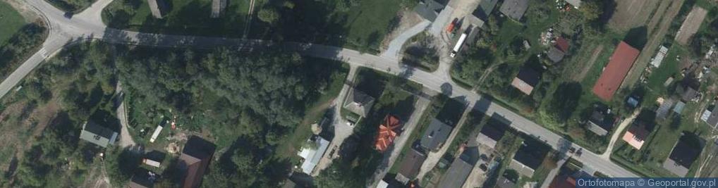 Zdjęcie satelitarne Korchów Pierwszy ul.