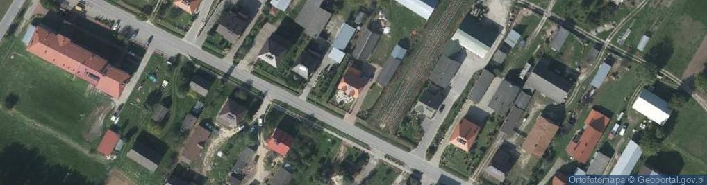 Zdjęcie satelitarne Korchów Pierwszy ul.