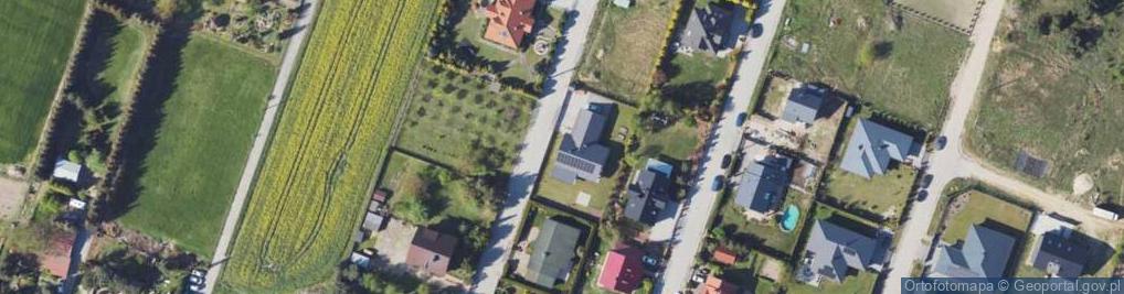 Zdjęcie satelitarne Komara Władysława ul.