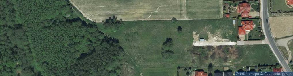 Zdjęcie satelitarne Komora ul.