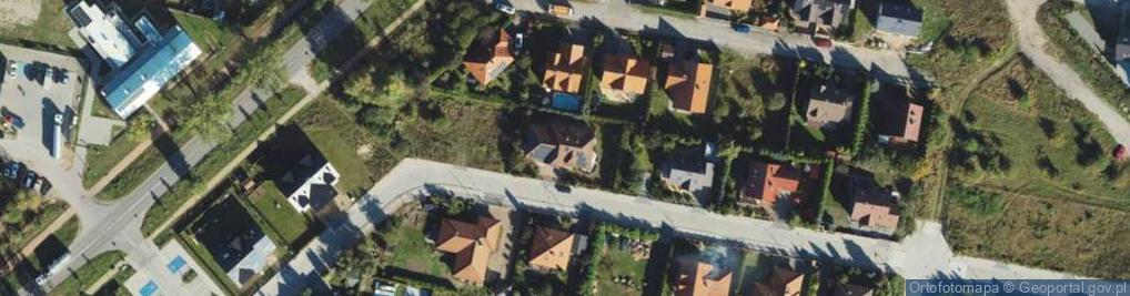Zdjęcie satelitarne Komara Władysława ul.