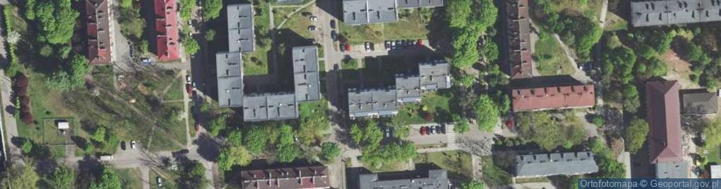 Zdjęcie satelitarne Komandosów ul.