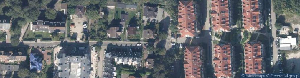 Zdjęcie satelitarne Komandorska ul.