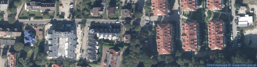 Zdjęcie satelitarne Komandorska ul.
