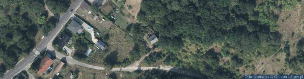 Zdjęcie satelitarne Komety ul.