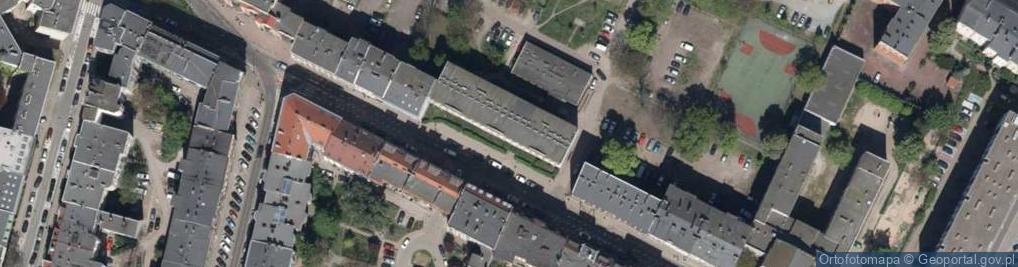 Zdjęcie satelitarne Komuny Paryskiej ul.