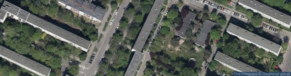 Zdjęcie satelitarne Komandorska ul.