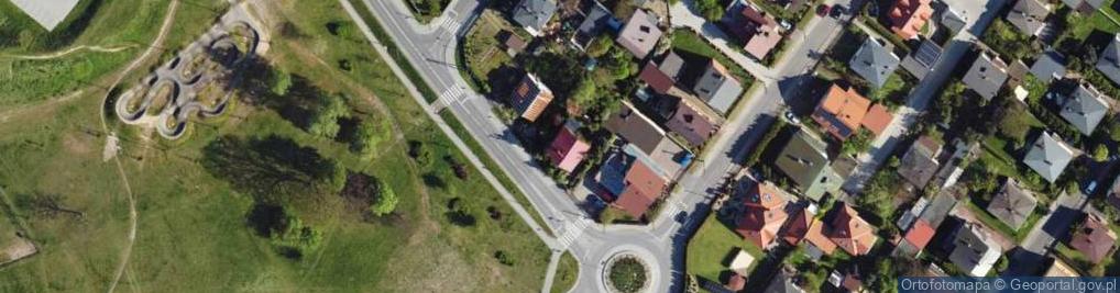 Zdjęcie satelitarne Kobusiewicza Tadeusza, prof. dr. ul.