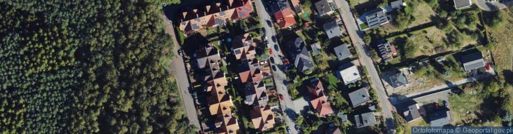 Zdjęcie satelitarne Kubisty Stanisława, bł. ks. ul.