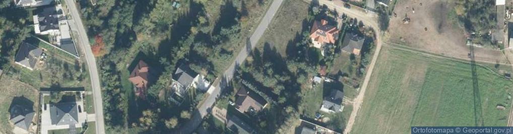 Zdjęcie satelitarne Ładna ul.