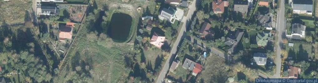 Zdjęcie satelitarne Ładna ul.