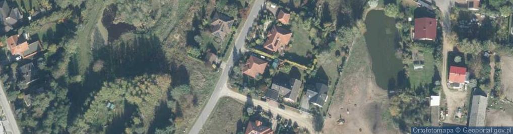 Zdjęcie satelitarne Ładna ul.