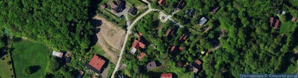 Zdjęcie satelitarne Ładna ul.