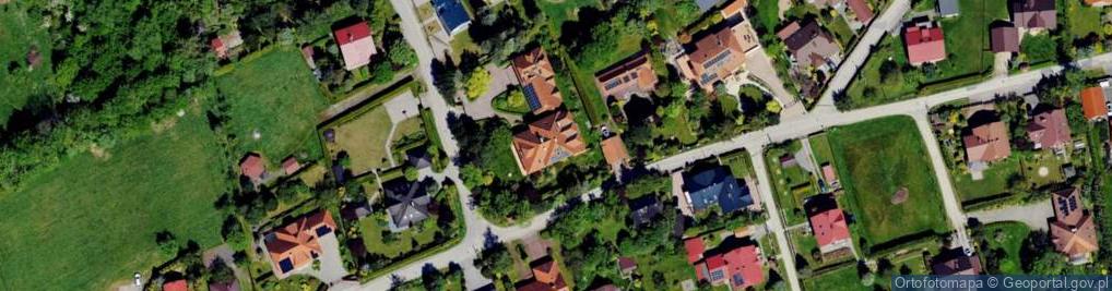 Zdjęcie satelitarne Ładna ul.