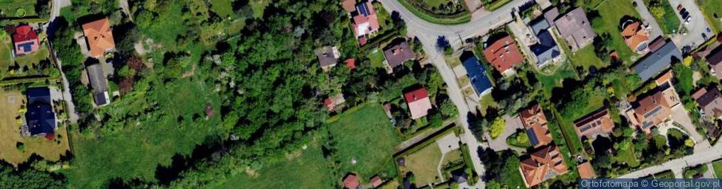 Zdjęcie satelitarne Ładna ul.
