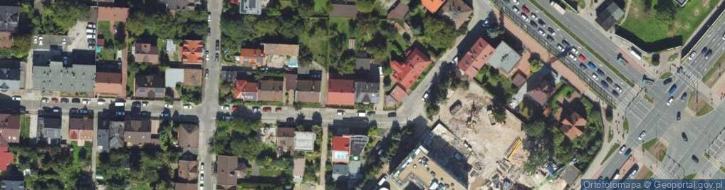 Zdjęcie satelitarne Ładna ul.