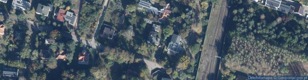 Zdjęcie satelitarne Langego Juliana ul.