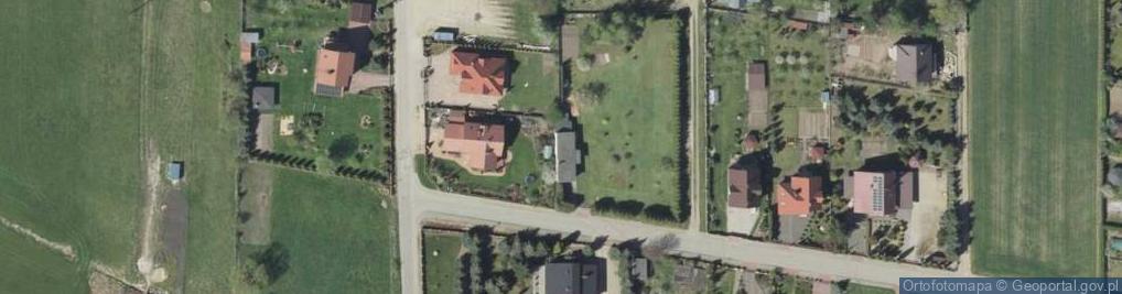 Zdjęcie satelitarne Ładna ul.