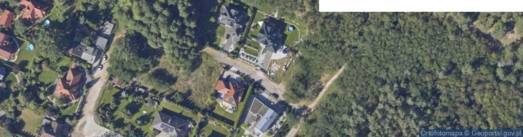 Zdjęcie satelitarne Ładna ul.