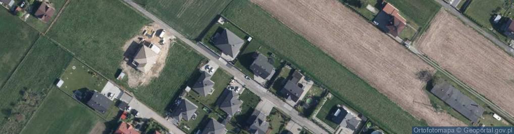 Zdjęcie satelitarne Ładna ul.