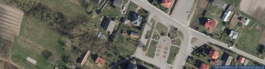 Zdjęcie satelitarne Leśniaka Józefa, ks. ul.