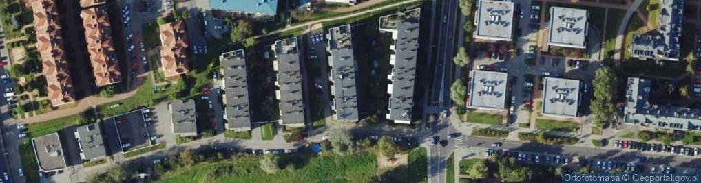 Zdjęcie satelitarne Łowienicka ul.