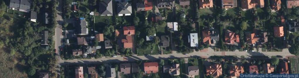 Zdjęcie satelitarne Łowicka ul.