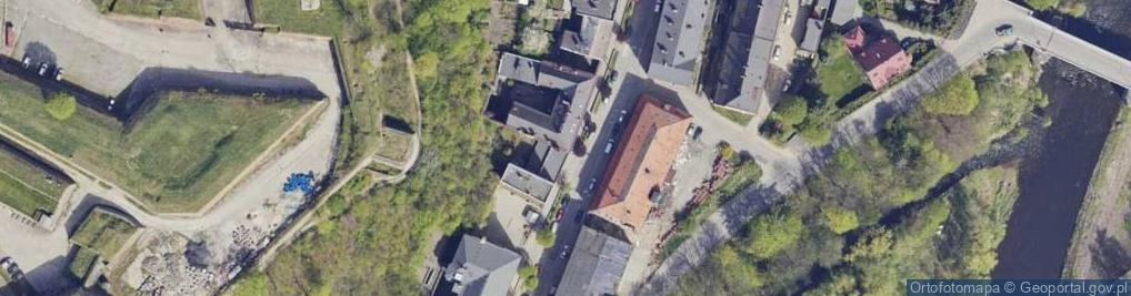 Zdjęcie satelitarne Łukasińskiego Waleriana, mjr. ul.