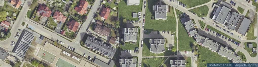 Zdjęcie satelitarne Makuszyńskiego Kornela ul.