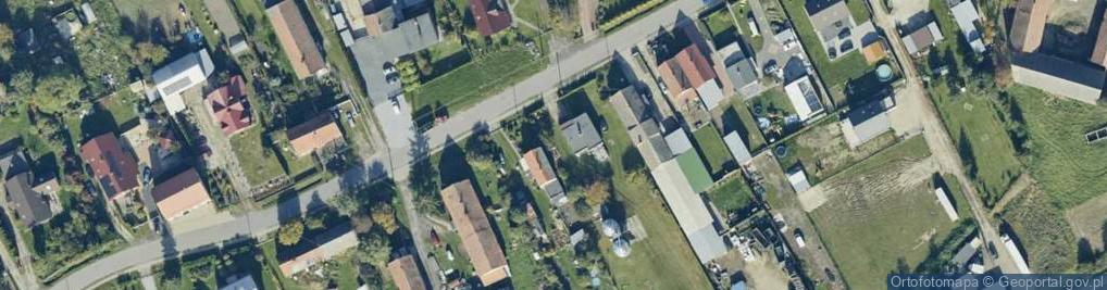 Zdjęcie satelitarne Małujowice ul.