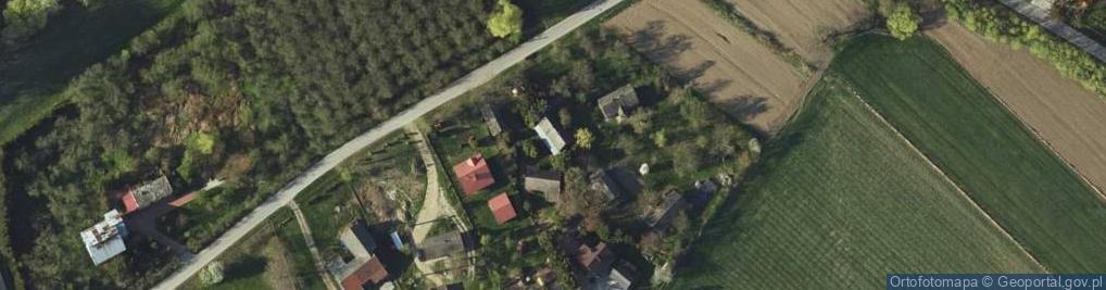 Zdjęcie satelitarne Maniów ul.