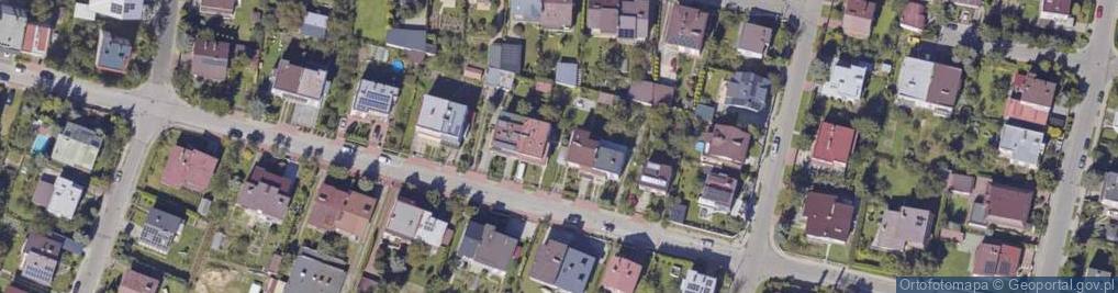 Zdjęcie satelitarne Makuszyńskiego Kornela ul.